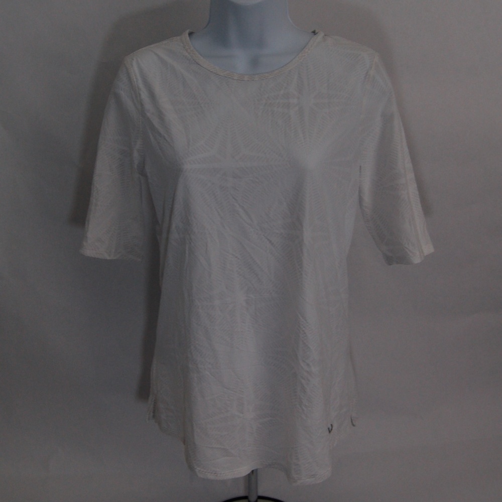 Under Armour Heat Gear Fitted White And Gray Top